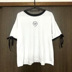 ehka sopo 半袖Tシャツ 袖リボン ホワイトのサムネイル