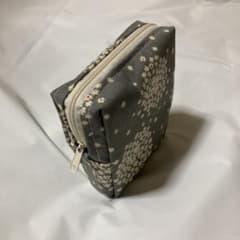 ハンドメイド スクエアポーチ 花柄 グレーのサムネイル