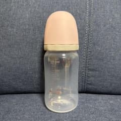 Combi 哺乳瓶 240ml 1度だけ使用のサムネイル