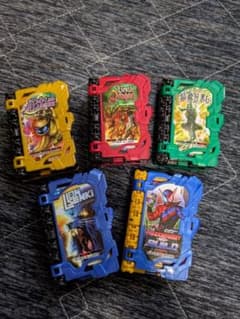 【まとめ売り】仮面ライダーセイバー　ワンダーライドブックのサムネイル