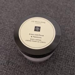 JO MALONE イングリッシュ ペアー＆フリージア ボディクレームのサムネイル
