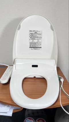 TOSHIBA 温水洗浄便座 SCS-T160 本体　2018年製 TOSHIBA 温水洗浄便座 SCS-T160 2019年製 - メルカリ