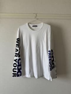 CDG コムデギャルソン ロンＴ XLのサムネイル