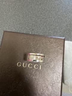 【大人気】GUCCI 指輪　シルバーのサムネイル
