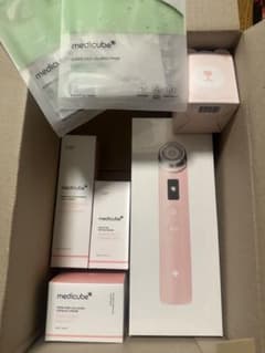 メディキューブ AGE-Rブースタープロ / 1台6役高級エステケア / 美顔器