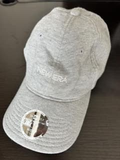NEW ERA 9TWENTY ゴルフ グレーキャップ　レディースのサムネイル