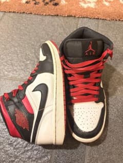 Nike Air Jordan 1 High スニーカーのサムネイル