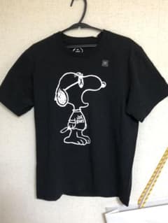 ユニクロ Tシャツ　スヌーピー　SNOOPY　KAWS　カウズ　ピーナッツ　XSのサムネイル