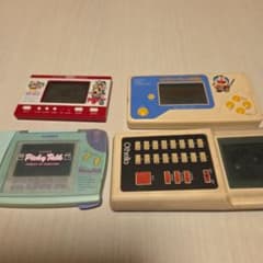 ジャンク扱いのレトロ携帯ゲーム機 4点セット - メルカリ