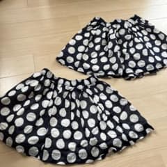 双子、スカート、ユニクロのサムネイル