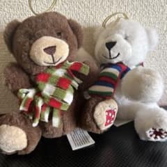 クマのぬいぐるみのサムネイル