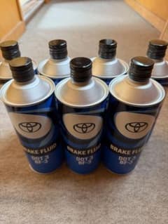 トヨタ純正ブレーキフルード DOT 3 BF-3 500ml トヨタ 純正 ブレーキフルード DOT3 BF-3 500ml ✖️7本セット - メルカリ