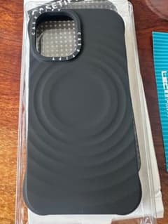 CASETiFY iPhone16ケース ブラックのサムネイル