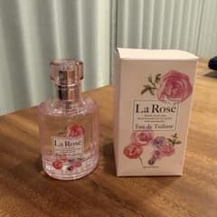 ラ・ローゼ　オードトワレ La Rose Eau de Toiletteのサムネイル
