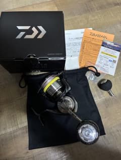 DAIWA LT-5000-DXH スピニングリールのサムネイル