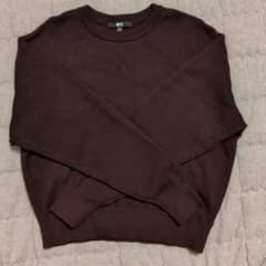 【美品】UNIQLOスムースコットンクルーネックセーター　Sサイズ　19ワインのサムネイル
