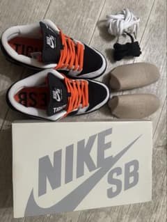 NIKE SB DUNK LOW PRO TIGHTBOOTH 26cmのサムネイル