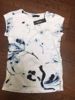 Tシャツのサムネイル