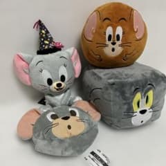 未使用　トムとジェリー　ぬいぐるみ　大きい顔型ぬいぐるみポーチ　タフィー
