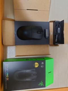 Razer Viper V3 Pro SE ゲーミングマウス 本体のサムネイル