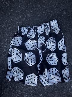 ダイス柄 ショートパンツ バスパン　海パンブラック Mサイズのサムネイル