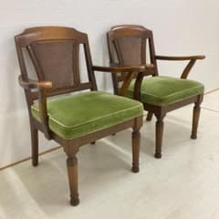 【飛騨産業】キツツキ　モケットグリーン　アームチェア　椅子　ダイニングチェア２脚 飛騨産業】キツツキ モケットグリーン アームチェア 椅子 ダイニング