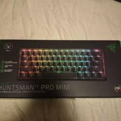 Razer Huntsman V3 Pro Mini ゲーミングキーボードのサムネイル