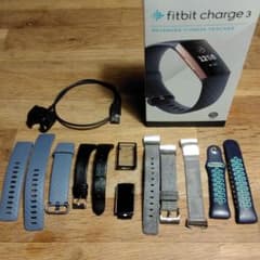 Fitbit　Charge3　ジャンク　おまけ付きのサムネイル