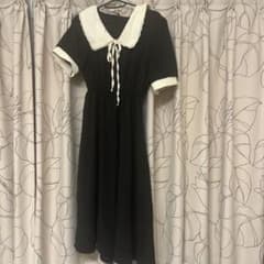 半袖 黒ロングワンピースのサムネイル