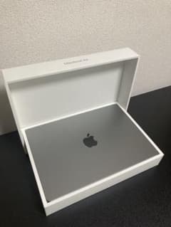 美品】M2チップ搭載MacBook Air - スペースグレイ - メルカリ