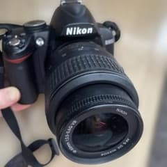 Nikon D3000 18-55mm VR Kit デジタル一眼レフ - メルカリ