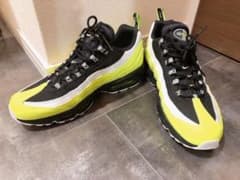 Sup@様専用　NIKE エアマックス95 イエロー  ボルト カラー28.0のサムネイル