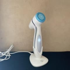 Nu Skin ニュースキン genLOC LumiSpa 本体 充電スタンド付 - メルカリ
