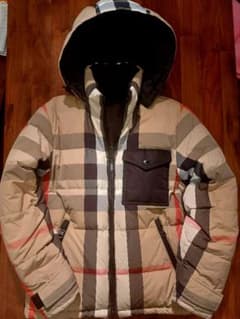 BURBERRYメンズリバーシブルダウンジャケット　バーバリーのサムネイル