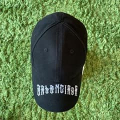 BALENCIAGA キャップのサムネイル
