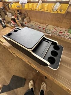 run様専用　ハイエース　SGLナローセンターコンソールBOXのサムネイル