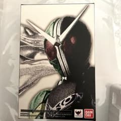 【中古品】S.H.Figuarts 仮面ライダーW サイクロンジョーカー　真骨彫のサムネイル