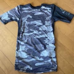 Reebok トレーニング用 カモフラ柄 Tシャツのサムネイル