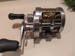 SHIMANO CALCUTTA CONQUEST 250DCのサムネイル