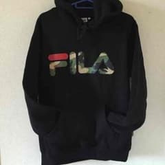 Ｌ 希少 新品 フィラ パーカーのサムネイル