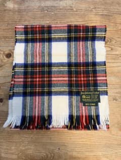 【新品】James Johnston of Scotland マフラーのサムネイル