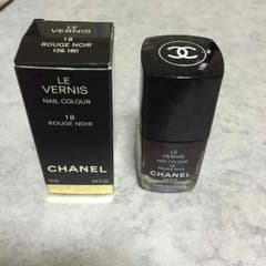 CHANELマニキュアのサムネイル