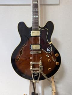 Epiphone Sheraton IIのサムネイル