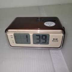 BRUNO LCD Retro Alarm Clock S BCR003 - メルカリ
