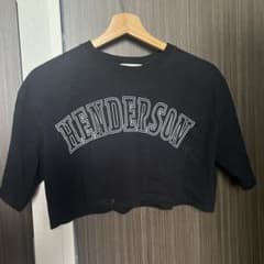 HENDERSON ロゴプリント 半袖 クロップドTシャツのサムネイル