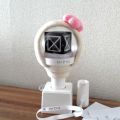 NiziU ペンライト＆カバー ラコ LAKO | Acquista su Mercari dal