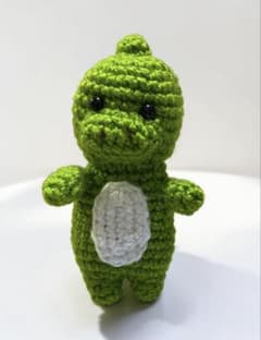 恐竜 あみぐるみ ハンドメイド ぬいぐるみ 約14cm 8-48のサムネイル