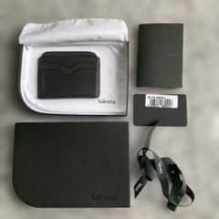 Valextra ブラック ケース Valextra ブラック レザー カードケース - メルカリ