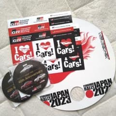 GAZOO Racing ステッカー ＆ AE86 40th 缶バッジ セットのサムネイル