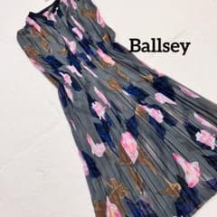 Ballsey ボールジィ 花柄プリーツワンピース 36 ペチコート付 - メルカリ